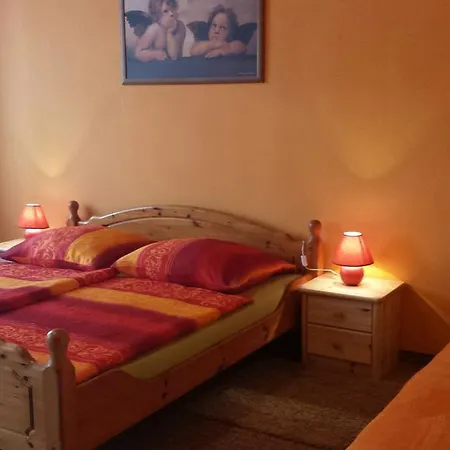 Апартаменты Haus Am Schlossberg Плауэн
