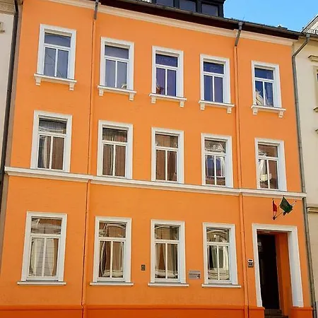 Haus Am Schlossberg Плауэн